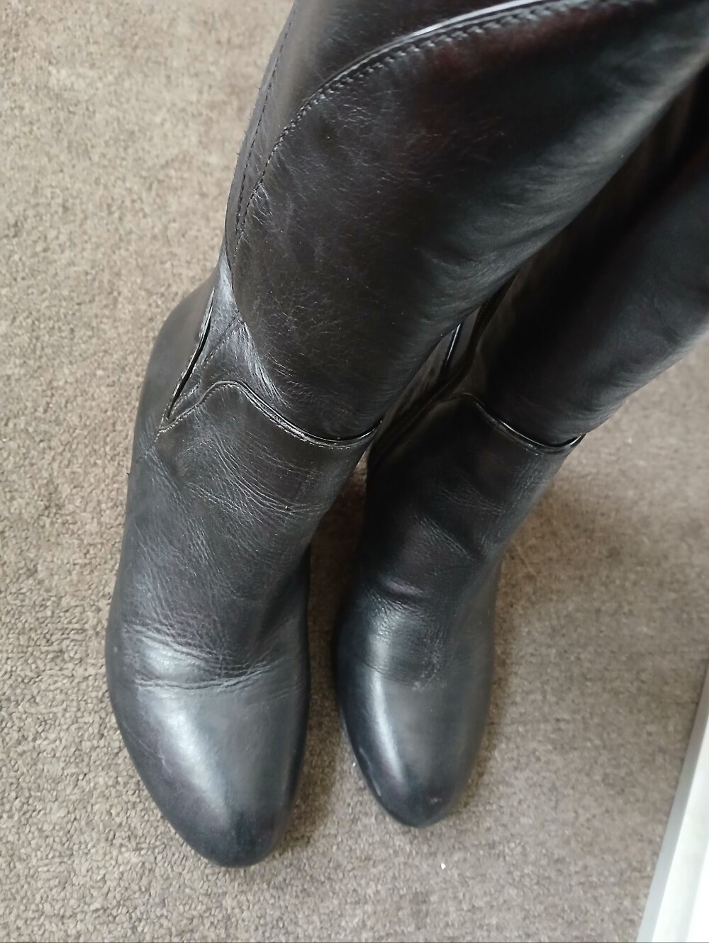 Naya Women’s Black Leather Tall Riding Boots – Size 7.5M